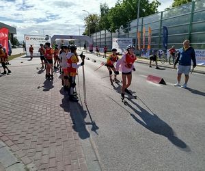 Zawody o Puchar Polski na nartorolkach Marwe Cup 2025 zostały zainaugurowane w Siedlcach