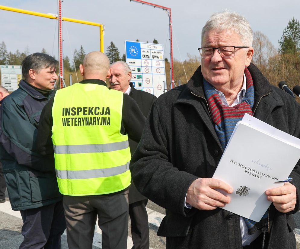 Zagrożenie pryszczycą jest bardzo poważne. Czy Polskę czeka paraliż hodowli?