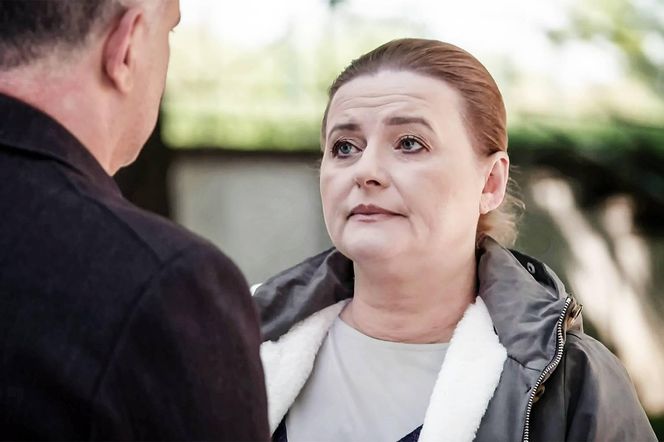 Pierwsza miłość, odcinek 4203: Paulina na skraju wyczerpania! Bierze drugą pracę, by opłacić luksusowe wesele