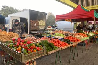 Ceny warzyw na łódzkich targowiskach przerażają! Za kilogram pomidorów zapłacimy nawet 20 zł! [AUDIO]