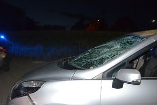 17-latek na hulajnodze w ciężkim stanie po zderzeniu z autem. Lądował helikopter LPR