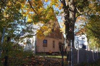 Tu miała powstać ogromna galeria handlowa. Działki zostały wystawione na sprzedaż [ZDJĘCIA]