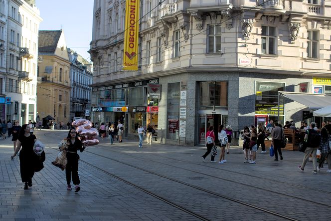 „Morawski Manchester” leży zaledwie kilka godziny drogi z Małopolski. Ma drugie największe katakumby w Europie