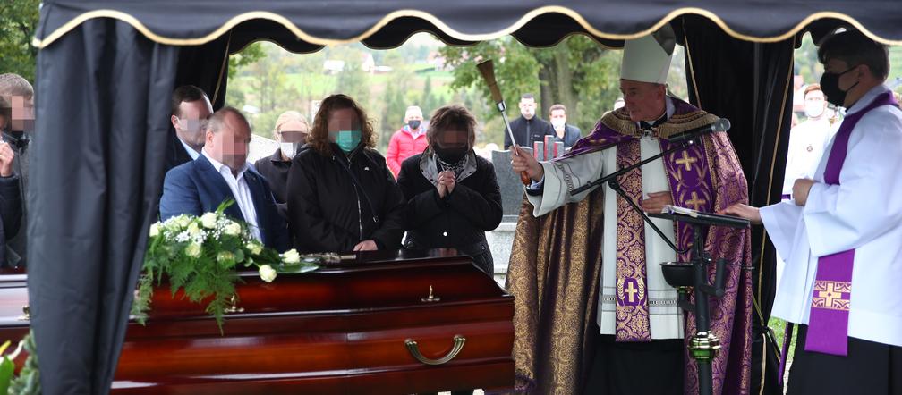 Męcina pożegnała swojego proboszcza Antoniego Pisia, który zmarł na koronowirusa