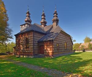 To jedna z najpiękniejszych małopolskich wsi. Kiedyś wydobywano w niej ropę naftową