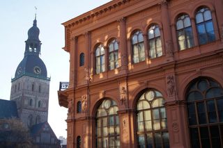 Ryga artystycznym szlakiem. Które muzea warto odwiedzić podczas wizyty w stolicy Łotwy? 