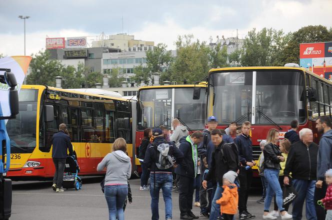 W niedzielę jeździmy bez biletu