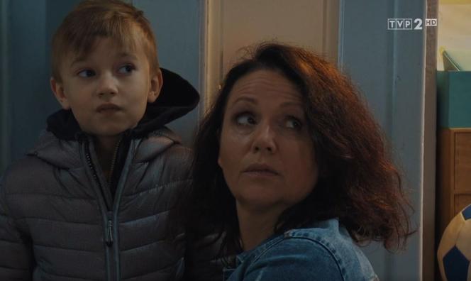 M jak miłość odc. 1563. Misiek (Aleksander Bożyk), Marysia (Małgorzata Pieńkowska)