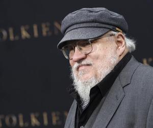 George R.R. Martin ostro o scenarzystach. „Każdy chce uczynić czyjąś historię własną”. Fani w opozycji