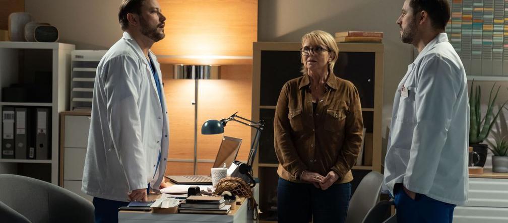 Na dobre i na złe odc. 740. Jakub Grabski (Maciej Zacharzewski), Wasiakowa (Ewa Serwa), (Marcin Zacharzewski)