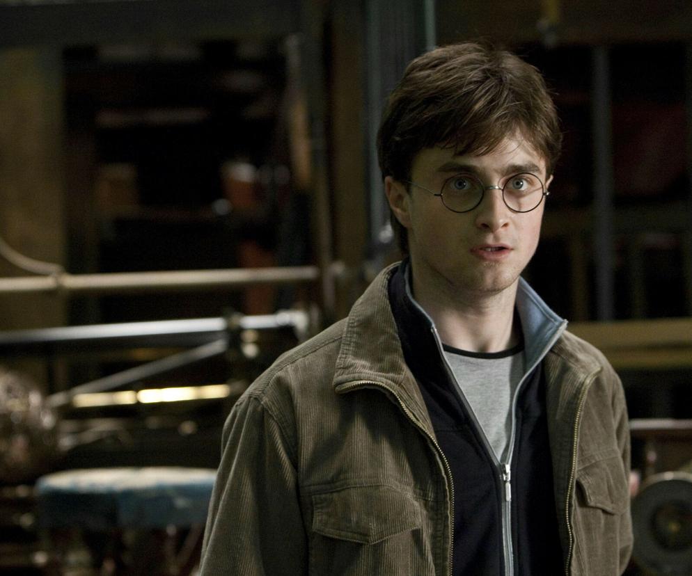 Harry Potter: usunięta scena z Insygniów Śmierci. W książce była to niezwykle ważna chwila!