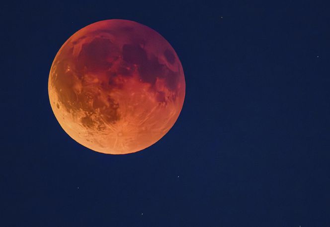 Krwawy Księżyc. Całkowite zaćmienie Księżyca obserwowane na całym Świecie