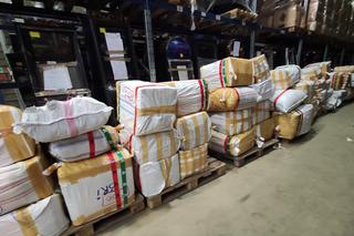 Mazowsze: Ujawniono nielegalne towary. Blisko 32 tysiące sztuk podróbek i 71 kilogramów melasy tytoniowej