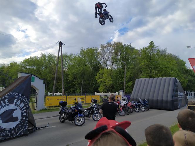 Koncerty i pokazy Freestyle Motocross w Siedlcach podczas MotoWiosny rozgrzały serca mieszkańców