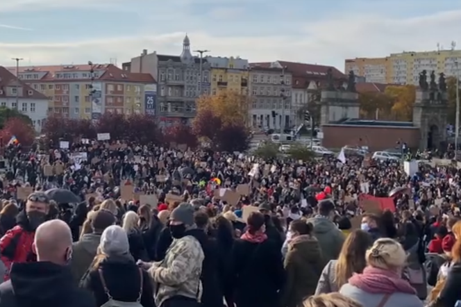 Strajk Kobiet 28 października w Szczecinie zgromadził tłumy
