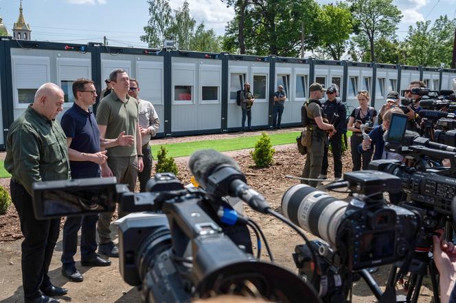 Premier Morawiecki otworzył miasteczka kontenerowe w Ukrainie.