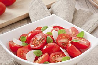 Turecka sałatka z pomidorów i papryki