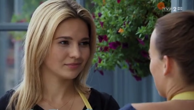 M jak miłość odcinek 1398, Magda (Anna Mucha), Julka (Joanna Kuberska)