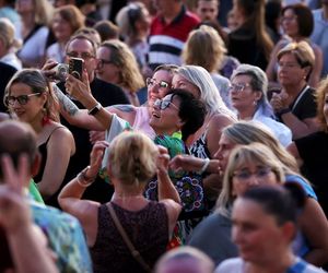 Potańcówka przed Teatrem Śląskim w Katowicach (09.08)
