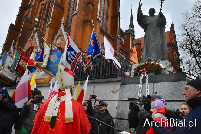 Marsz Papieski w Białymstoku. Było 4 tysiące osób. 2 kwietnia 2023