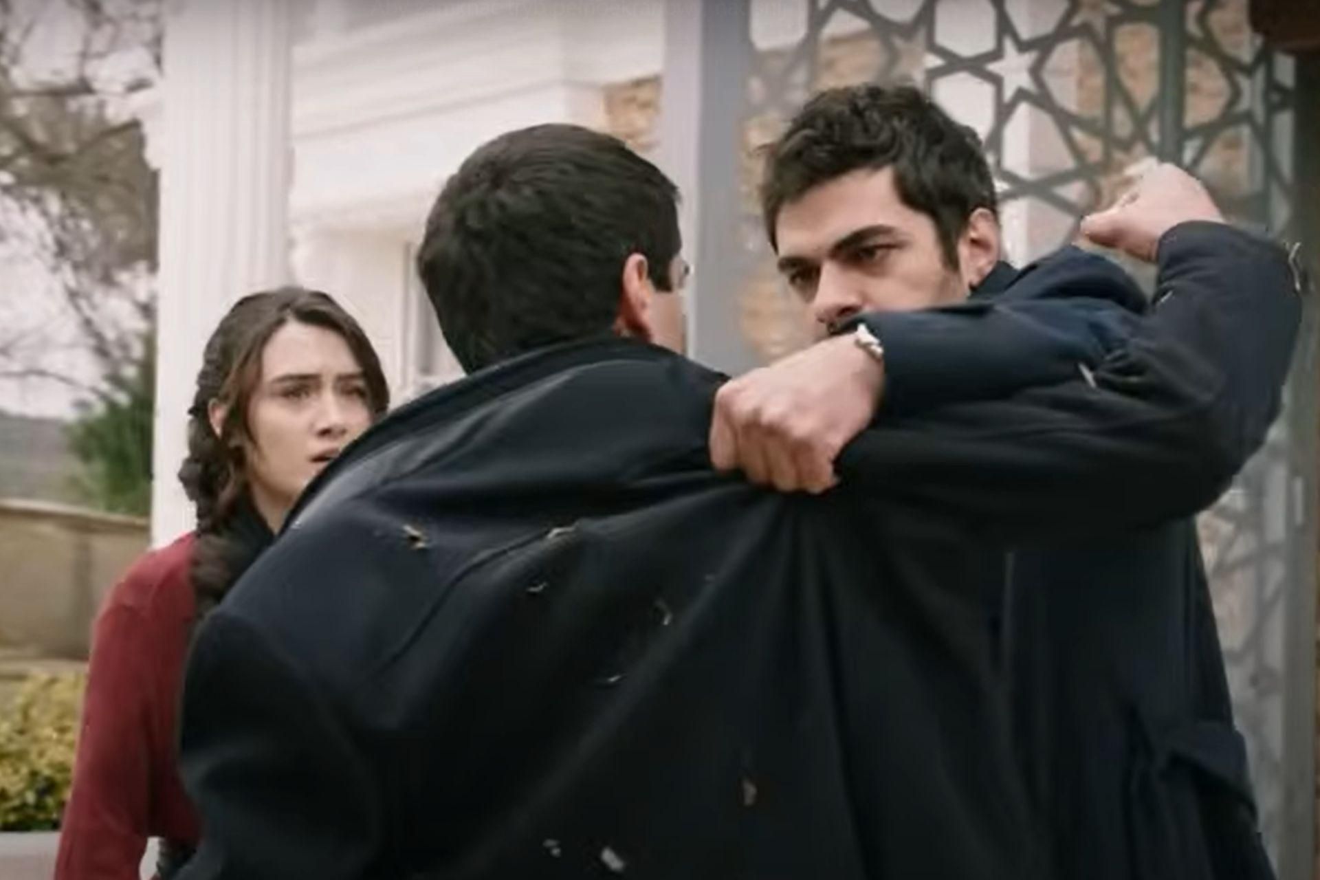 Wichrowe wzgórze. Bójka Halila i Orhana. Firat mocno znokautuje  przeciwnika! - Super Seriale