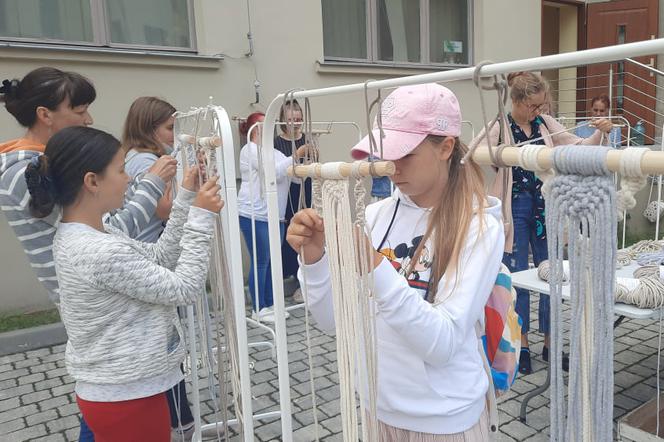 Makatki, kilimy i makramy wróciły do łask 