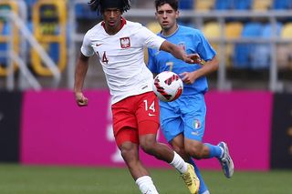 Maxi świetnie porozumiewa się w języku polskim. Przekonać się mogliśmy o tym, gdy był reprezentantem Polski w juniorskich kadrach. 