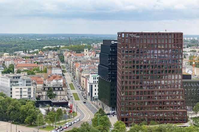 Po latach otwiera się taras widokowy w słynnym poznańskim wieżowcu