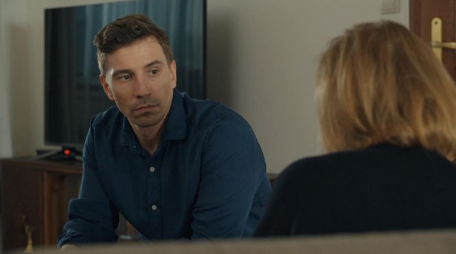 Barwy szczęścia, odcinek 3193. Tomasz (Jakub Sokołowski), Wanda (Maja Barełkowska)