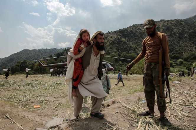 2200 osób nie żyje! Tragiczne trzęsienie ziemi, ofiar coraz więcej!