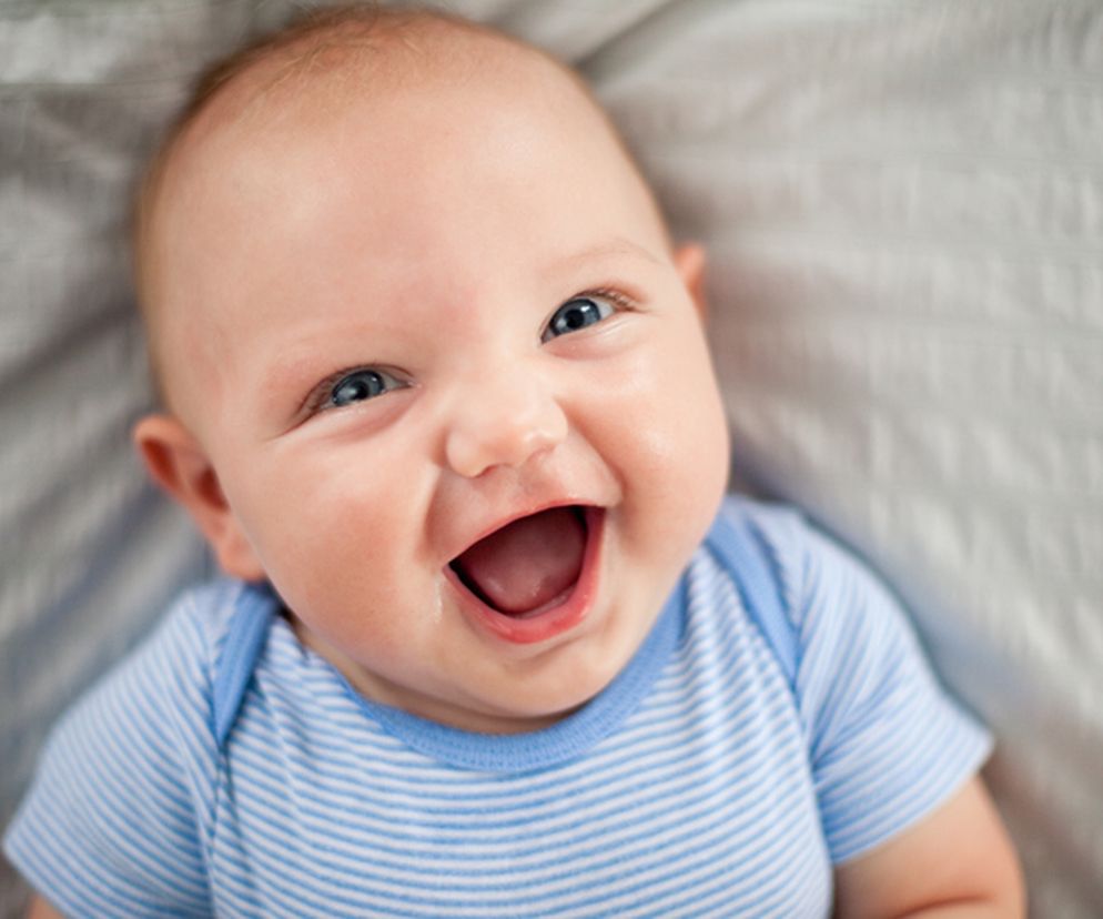 2-miesięczne dziecko - rozwój, zdrowie, żywienie w 2 miesiącu życia niemowlaka