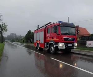 Zagrożenie powodziowe w Śląskiem. Zalane drogi, lokalne podtopienia w całym regionie