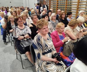 Jubileusz 40-lecia połączony był ze świętem szkoły, ponieważ obchodzi ona również 28. rocznicę nadania imienia.