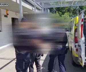 Jelenia Góra. 51-latka uciekła po uwięzieniu w pustostanie. Była wielokrotnie bita przez 40-latka.
