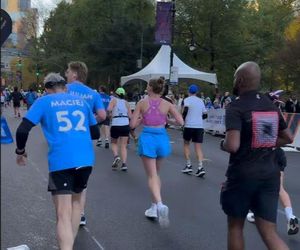 Katarzyna cichopek dopinguje męża na Maratonie Nowojorskim