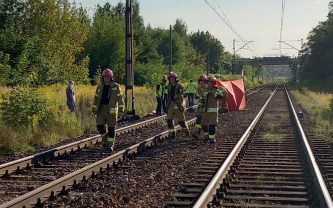 16-latka zginęła potrącona przez pociąg. Tragedia w Dąbrowie Górniczej