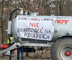 Rolnicze protesty w powiecie aleksandrowskim. Są utrudnienia w ruchu