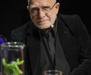 To on przed laty prowadził kultowy program Rosyjska ruletka. Dziś obchodzi 80 urodziny