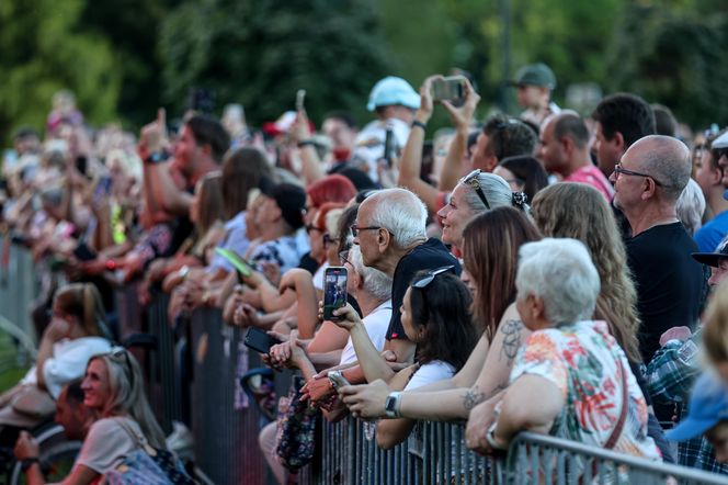 Wielki koncert na 75-leciu Parku Śląskiego. Feel i DJ Wika porwali tłumy