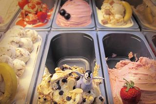 Sprzedawcy lodów i osoby pracujące w gastronomii sezonowej