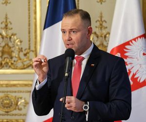 Ustawa o pomocy Ukraińcom czeka na podpis prezydenta. Prezydencki projekt w konsultacjach — kluczowe różnice