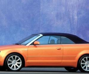 Adriana Machowiak - Audi A4 Cabrio 2004