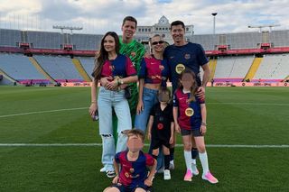 Marina Łuczenko-Szczęsna skradła show po El Clasico! To zrobiła na środku murawy, bramkarz Barcelony ma ogromne szczęście
