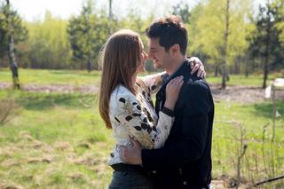 Na dobre i na złe, odcinek 715: Wiktoria kupi ziemię Adama i wybuduje ich wymarzony dom