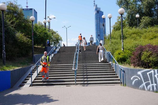 Tak w czasie upałów wygląda centrum Warszawy 