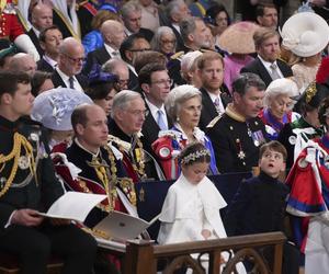 Księżniczka Charlotte i książę Louis na koronacji króla Karola III