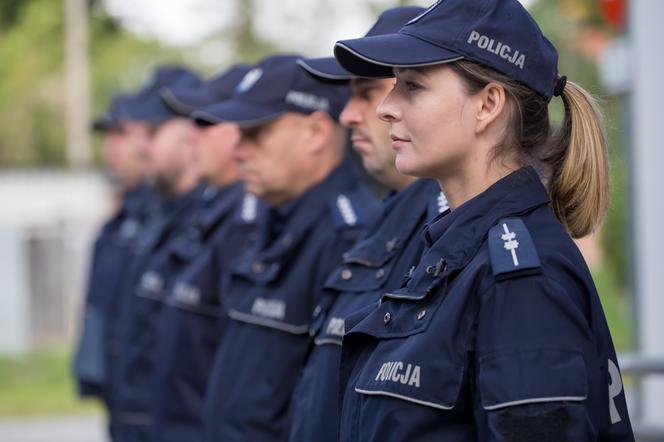 Ile zarabiają polscy policjanci? Wynagrodzenia poszczególnych stopni 