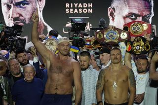 Fury – Usyk 2: KARTA WALK. Kto walczy na gali w Rijadzie dzisiaj 21.12.2024? Fury – Usyk 2: Kolejność walk