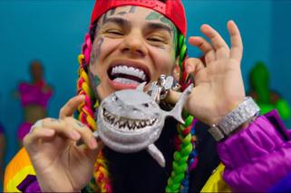 6ix9ine lepszy niż Justin Bieber i Ariana Grande? Jego “Gooba” zagraża “Stuck With U”!