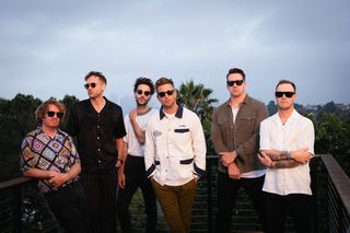 Kultowy hit powraca w nowej odsłonie. The Supermen Lovers i OneRepublic połączyli siły!